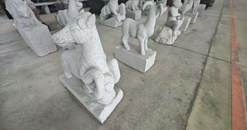 平凉芝麻白雕刻 十二生肖 异形雕刻