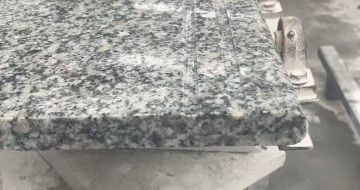 平凉芝麻白楼梯踏步 芙蓉白