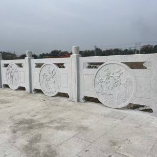 平凉芝麻白河道栏杆 石材栏杆