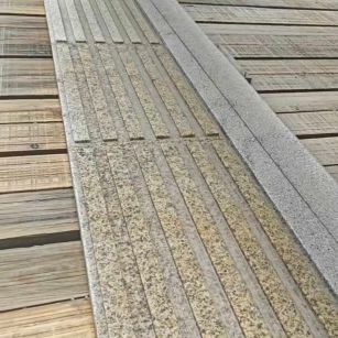 平凉黄金麻盲道石 盲条