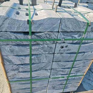 平凉浪淘沙水沟盖板