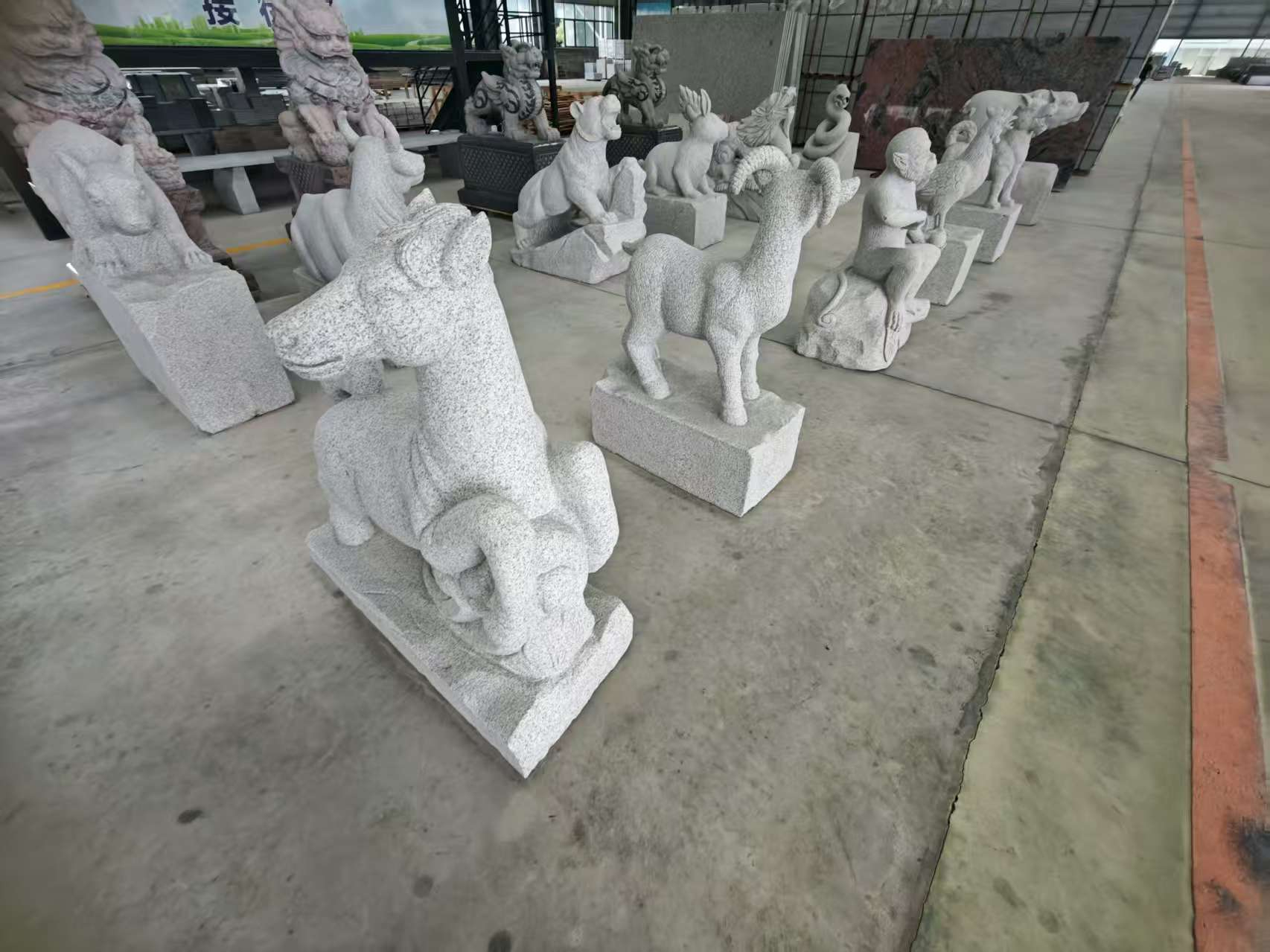 平凉芝麻白雕刻 十二生肖 异形雕刻